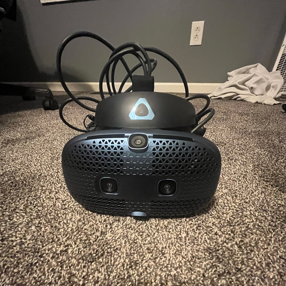 HTC Cosmos Elite Black VR Headset with Front Cameras